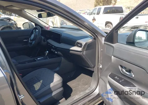 2025 Nissan Kicks Sv Fwd z USA, uszkodzony, nr VIN 3N8AP6CA3SL375625